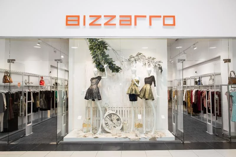Модная одежда в каталоге Bizzarro