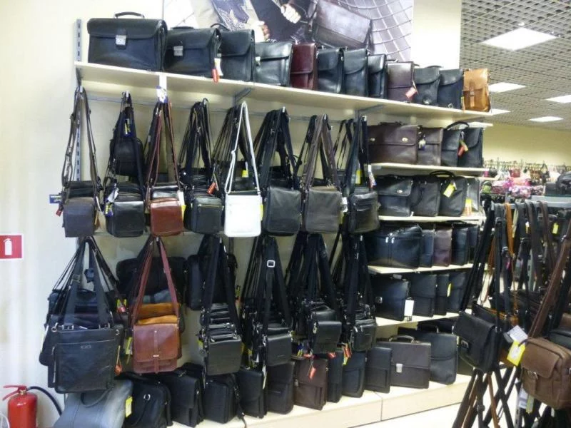 Широкий выбор товаров для мужчин в магазине 1000 и одна сумка